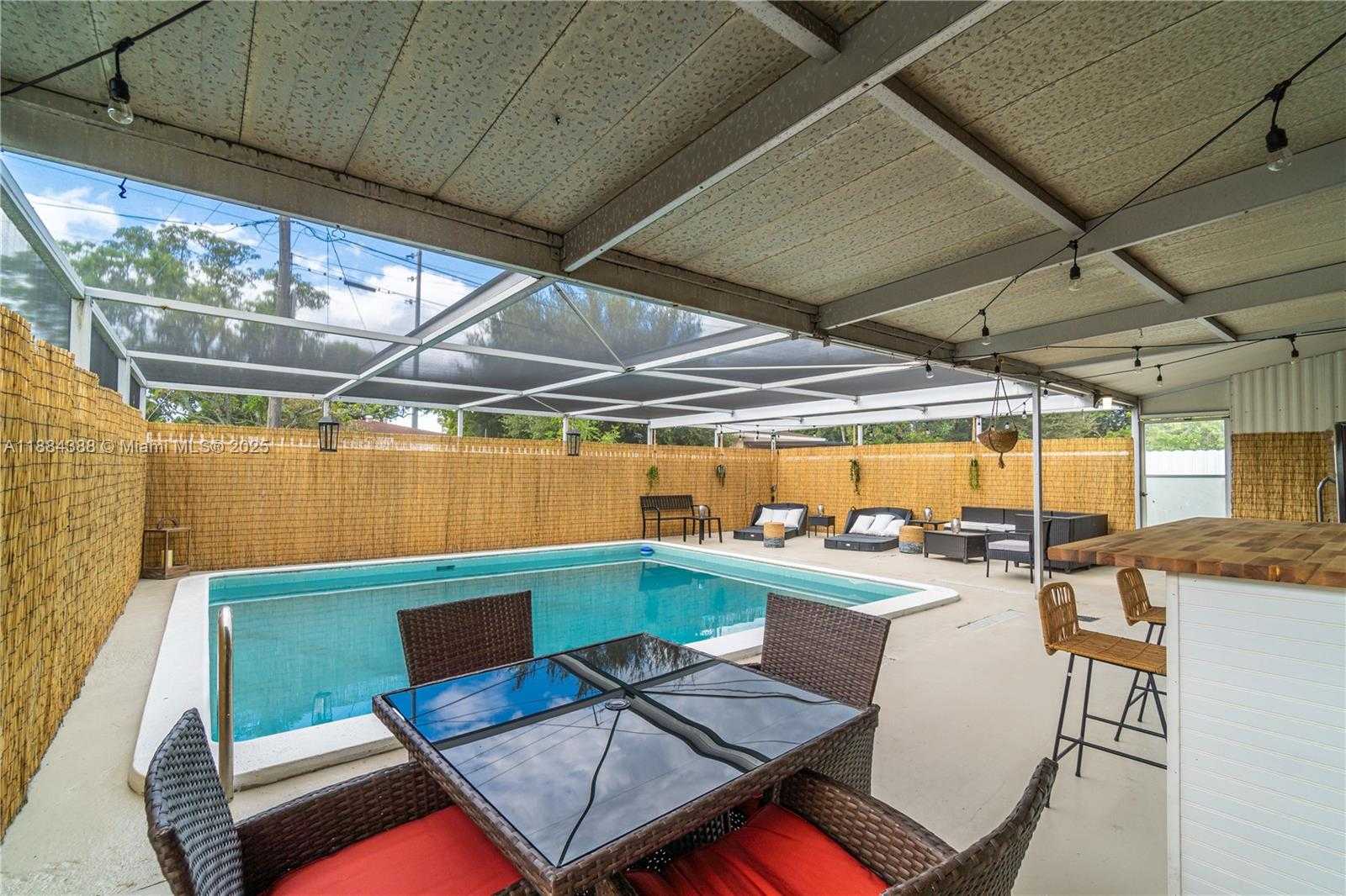 Small Image of 13405 NORTH WEST 6TH AVE, North Miami Number 6
