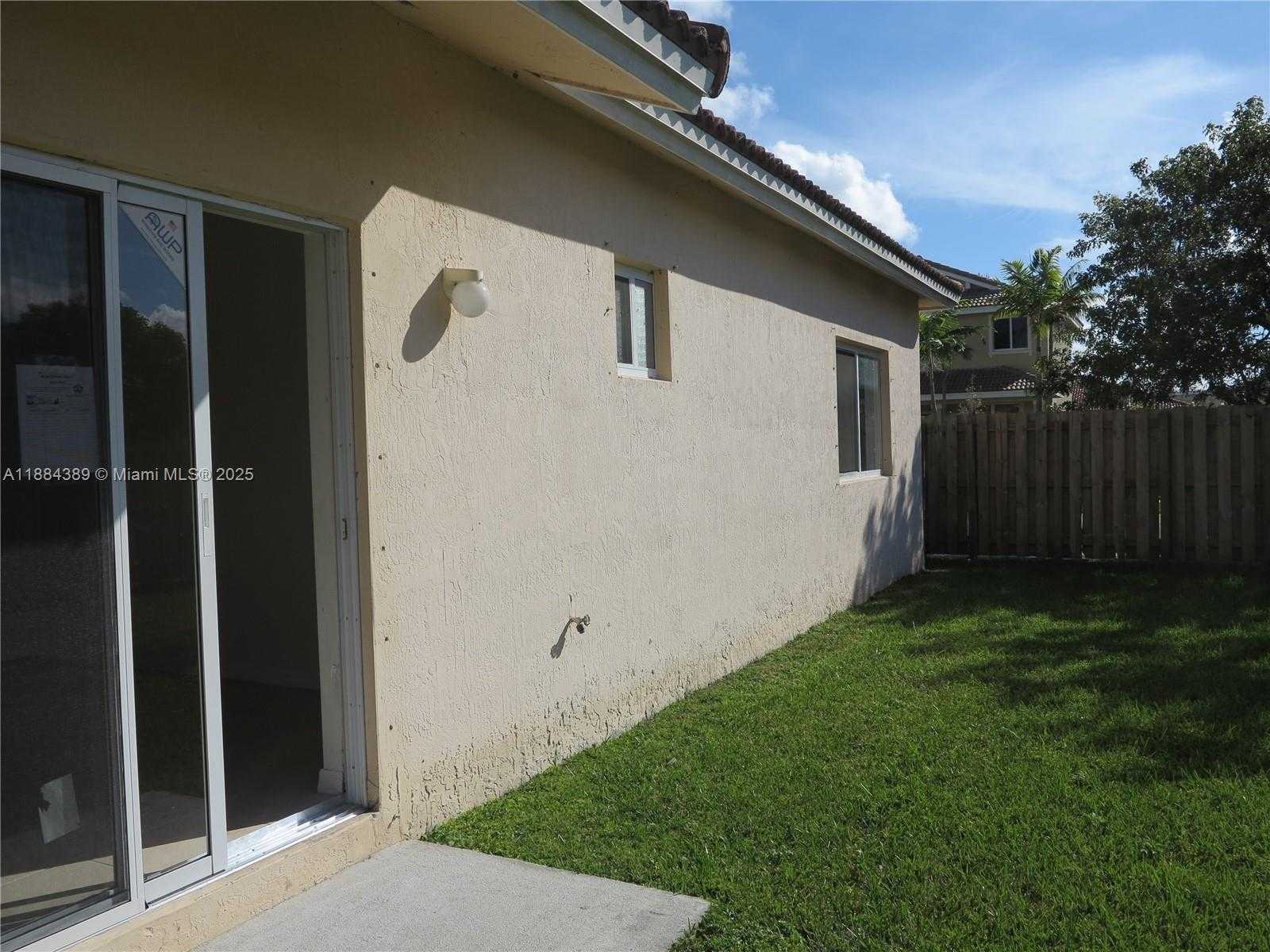 Small Image of 28524 SOUTH WEST 130TH PL, Homestead Number 17