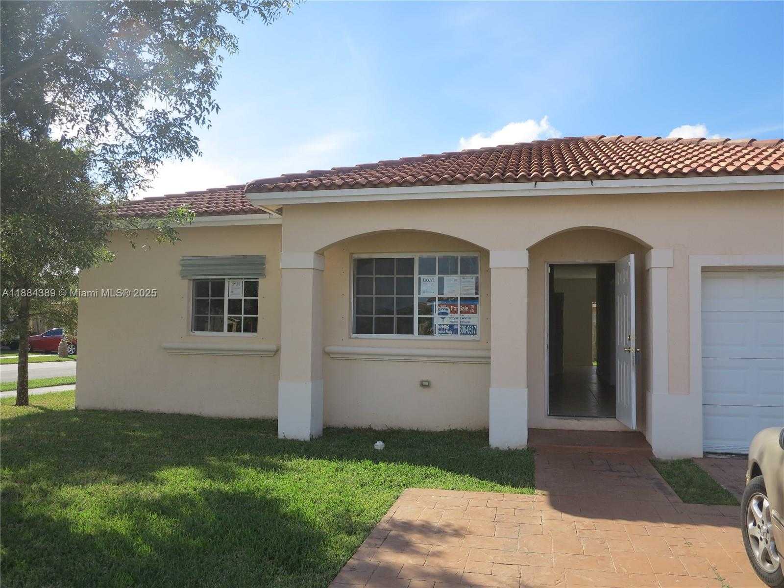 Small Image of 28524 SOUTH WEST 130TH PL, Homestead Number 2