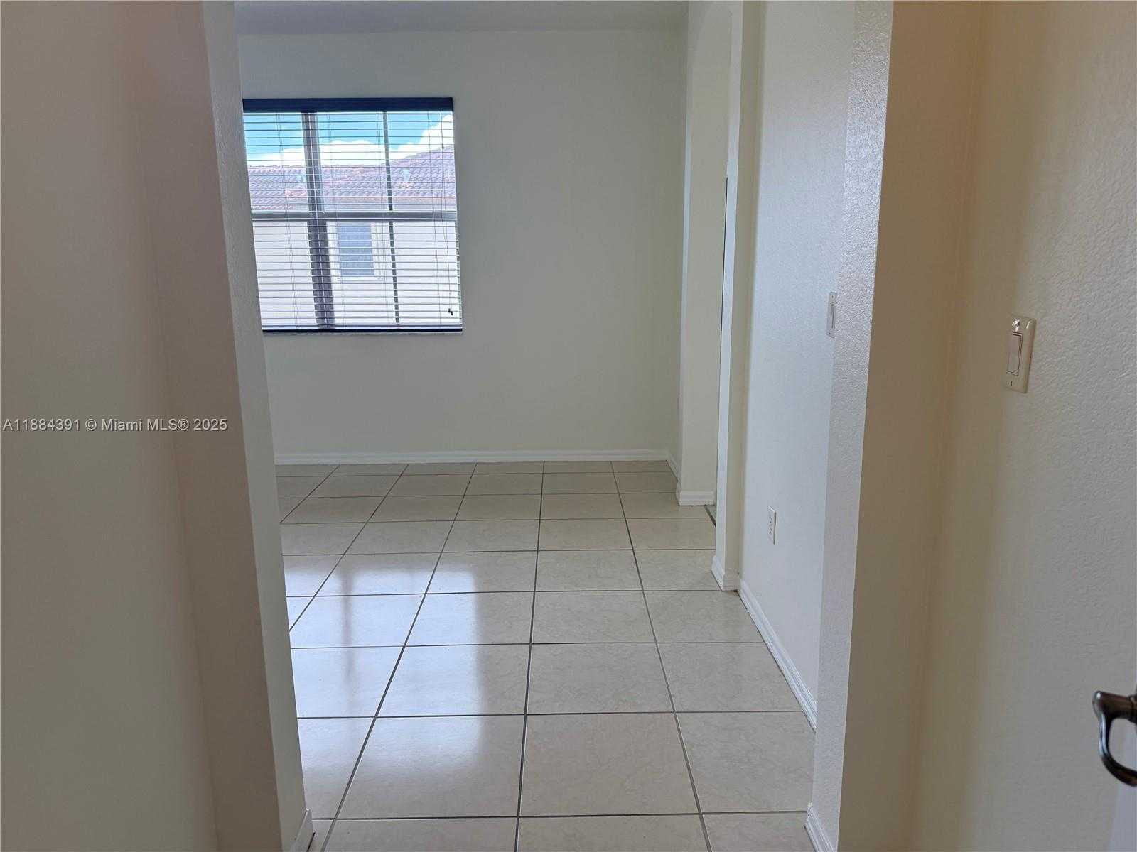 Small Image of 15299 SOUTH WEST 119TH ST, Miami Number 18