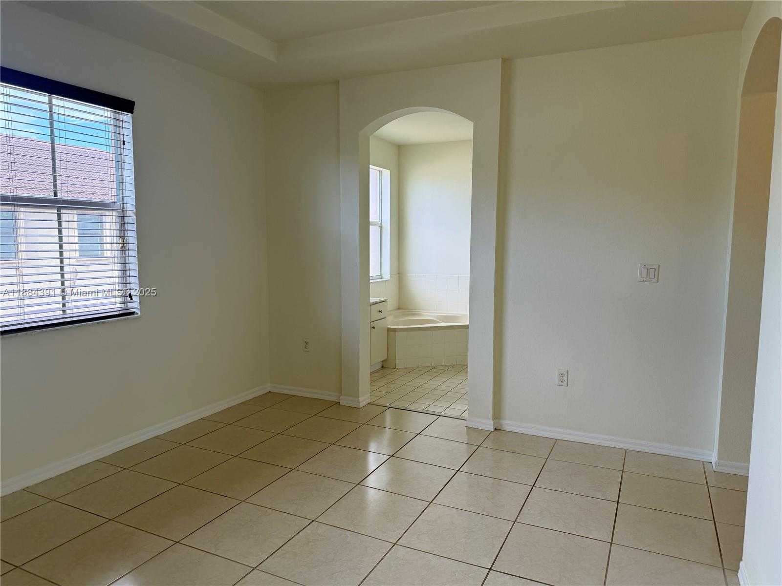 Small Image of 15299 SOUTH WEST 119TH ST, Miami Number 19