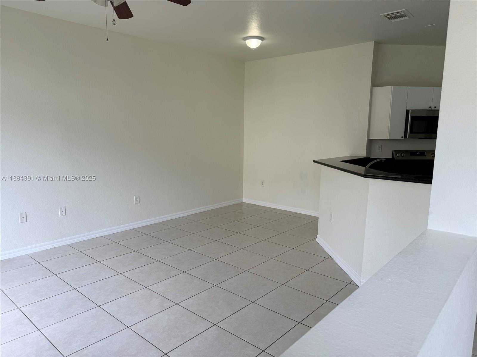 Small Image of 15299 SOUTH WEST 119TH ST, Miami Number 4