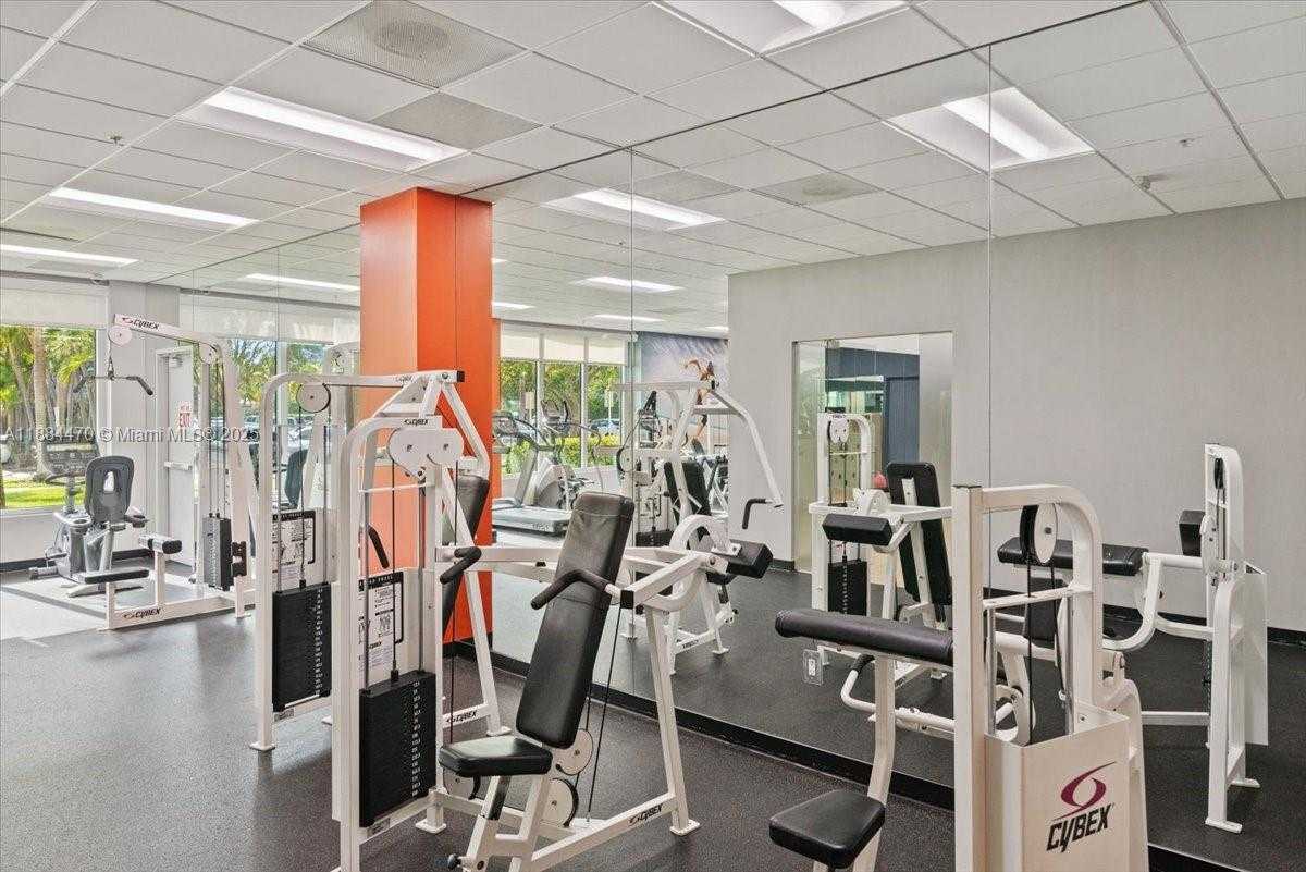 Small Image of 19380 COLLINS AVE #121, Sunny Isles Beach Number 14