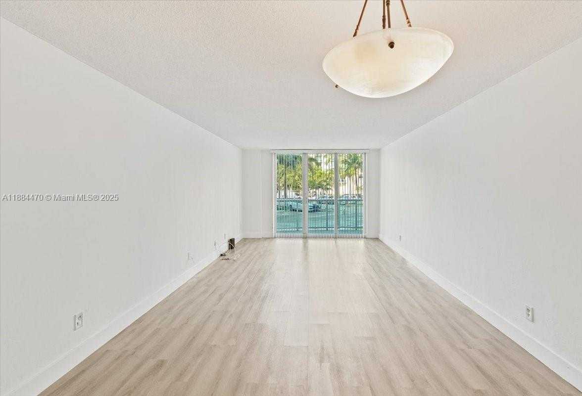 Small Image of 19380 COLLINS AVE #121, Sunny Isles Beach Number 29