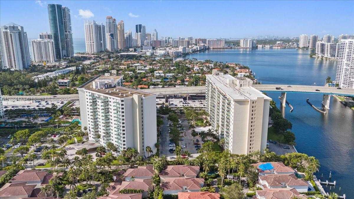 Small Image of 19380 COLLINS AVE #121, Sunny Isles Beach Number 3