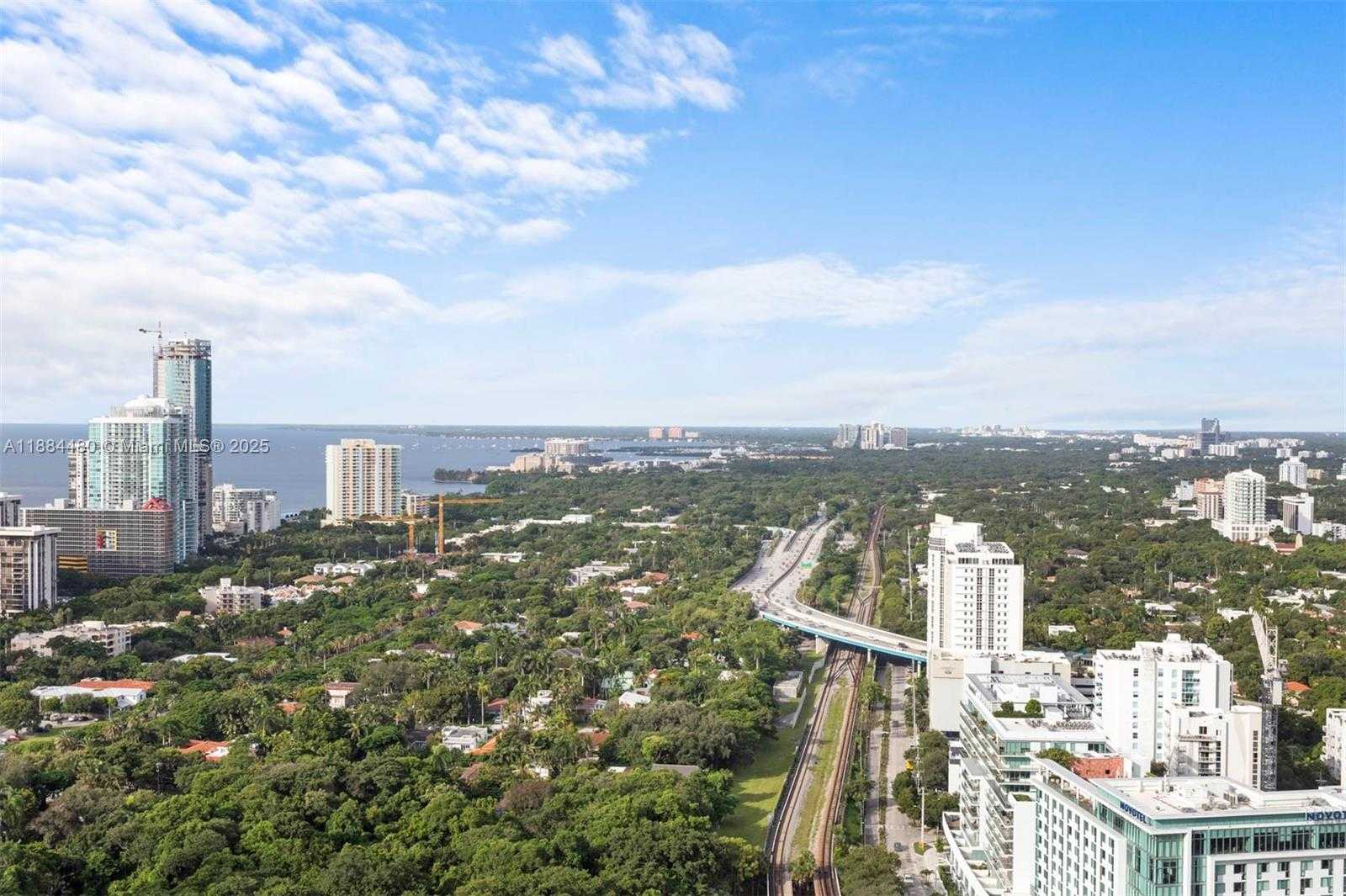 Small Image of 60 SOUTH WEST 13TH ST #3213, Miami Number 21