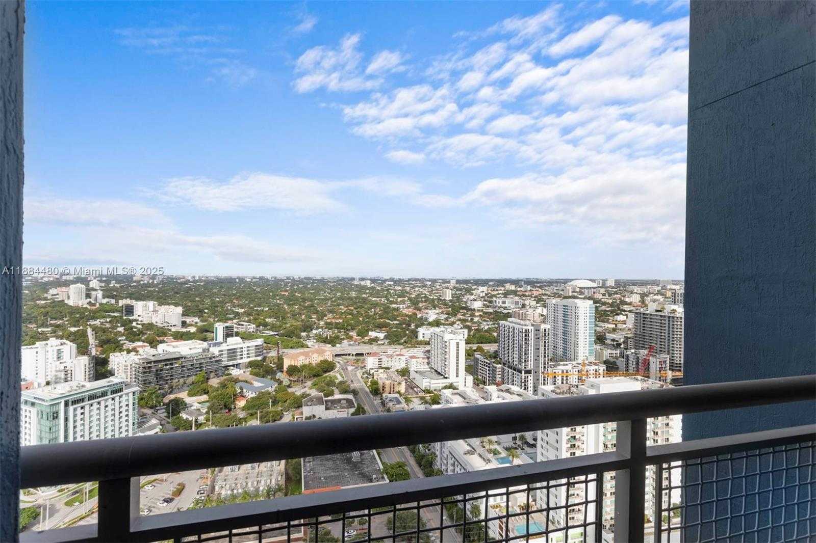Small Image of 60 SOUTH WEST 13TH ST #3213, Miami Number 4