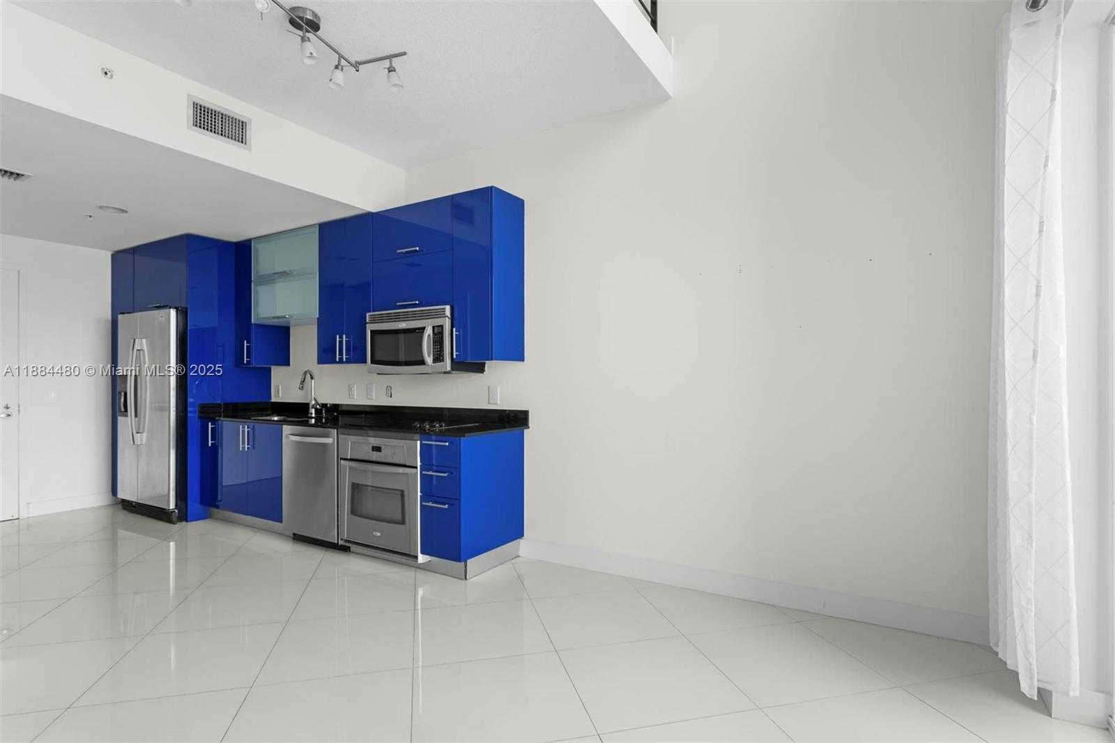 Small Image of 60 SOUTH WEST 13TH ST #3213, Miami Number 6