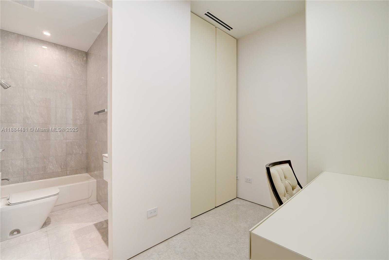 Small Image of 18501 COLLINS AVE #5001, Sunny Isles Beach Number 23