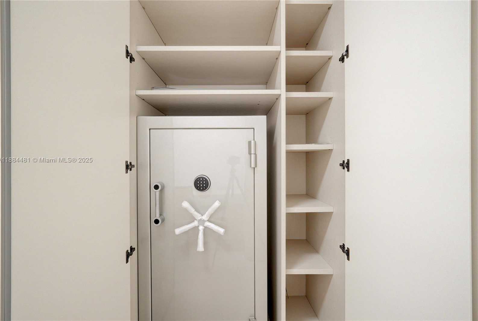 Small Image of 18501 COLLINS AVE #5001, Sunny Isles Beach Number 24