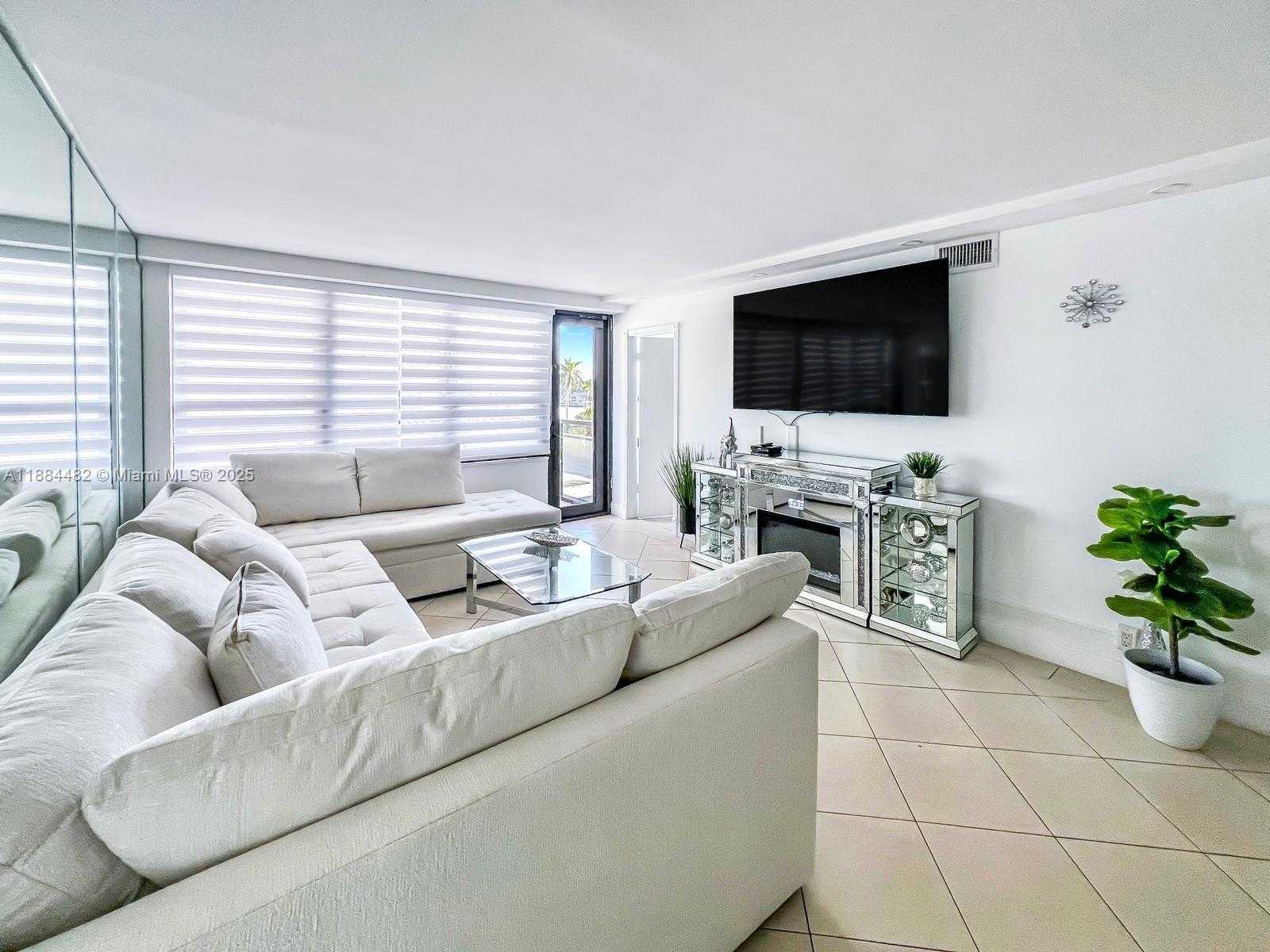Small Image of 5225 COLLINS AVE #517, Miami Beach Number 5