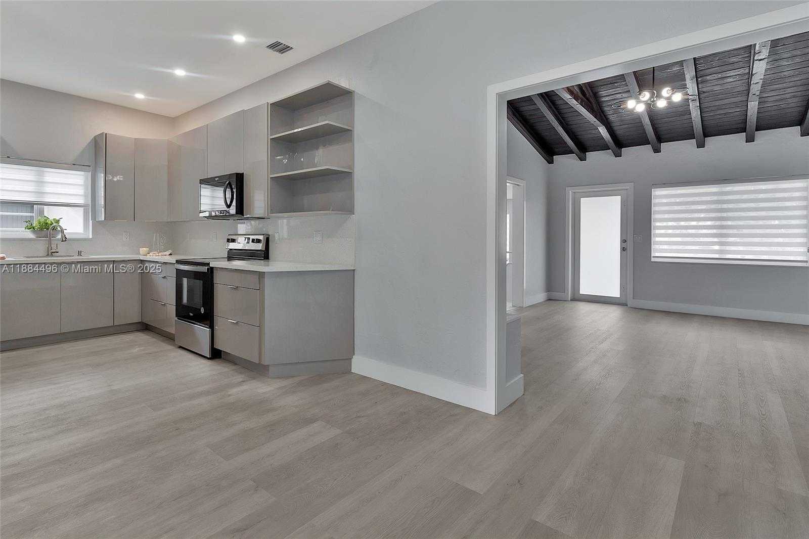 Small Image of 2246 SOUTH WEST 3RD ST, Miami Number 14