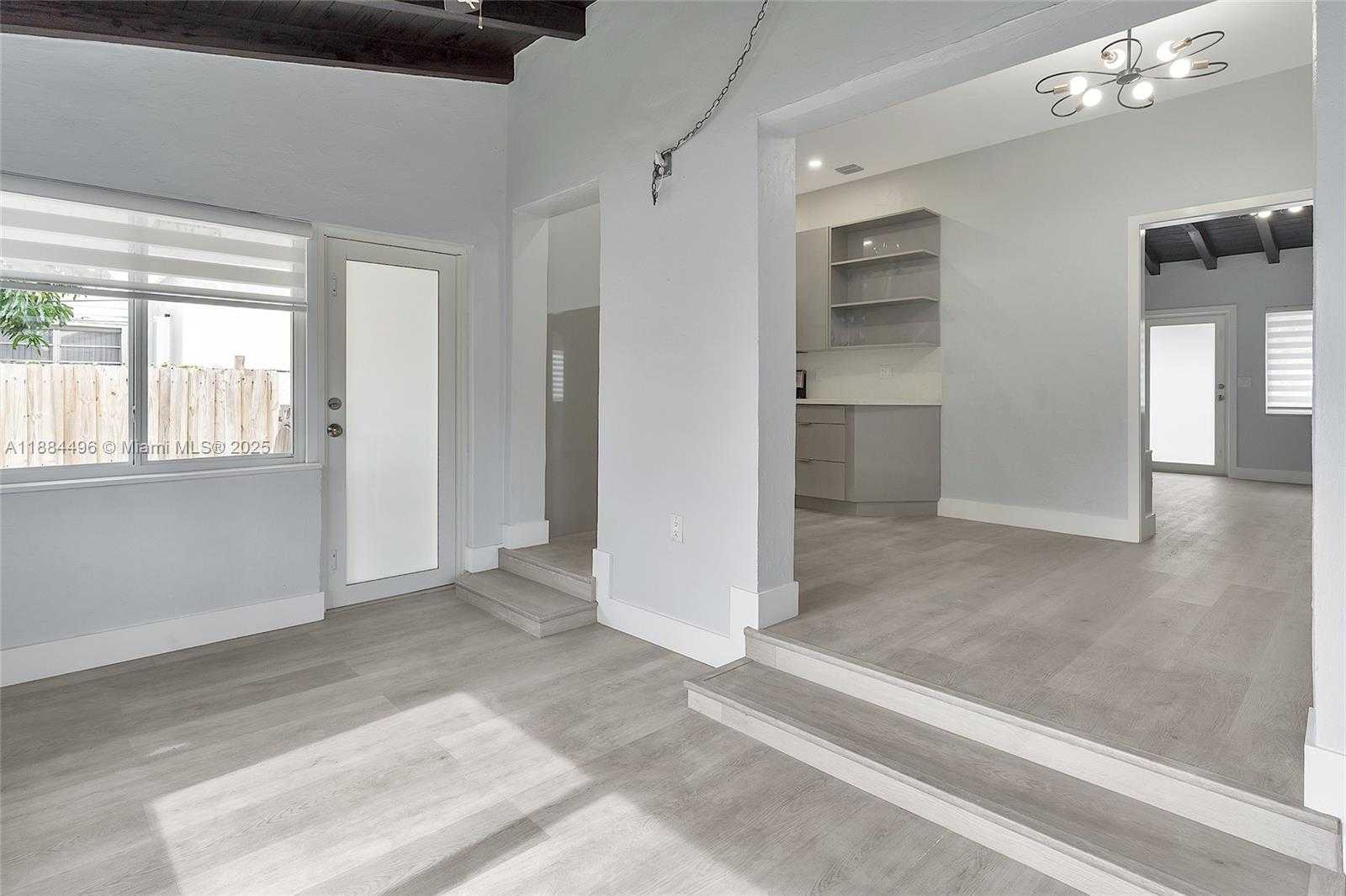 Small Image of 2246 SOUTH WEST 3RD ST, Miami Number 23