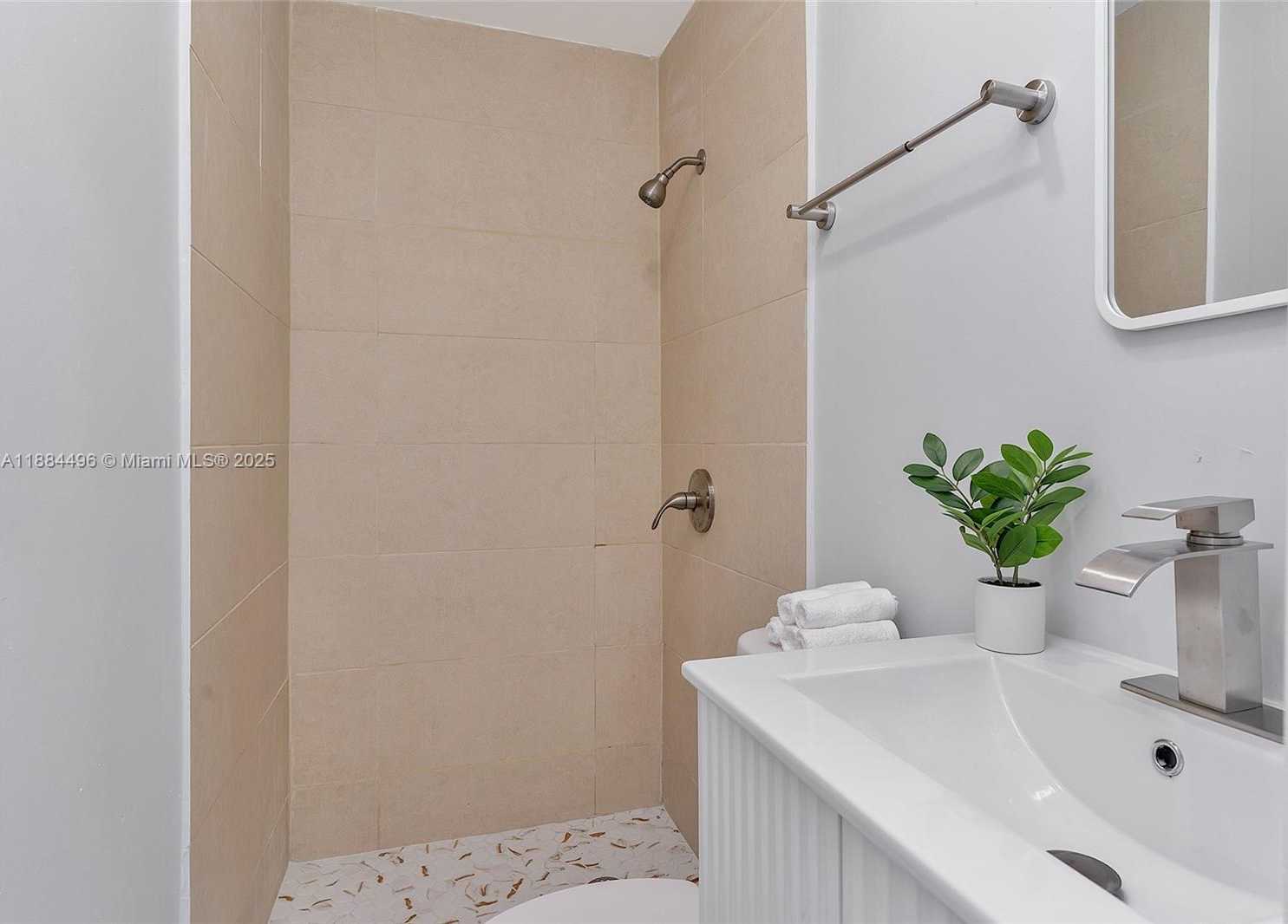 Small Image of 2246 SOUTH WEST 3RD ST, Miami Number 30