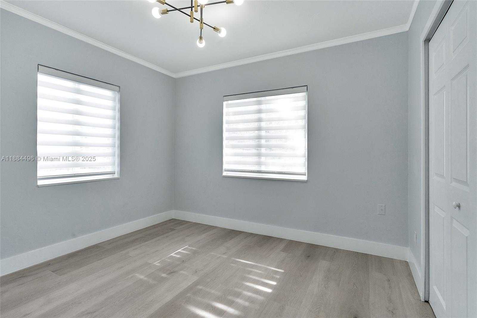 Small Image of 2246 SOUTH WEST 3RD ST, Miami Number 40