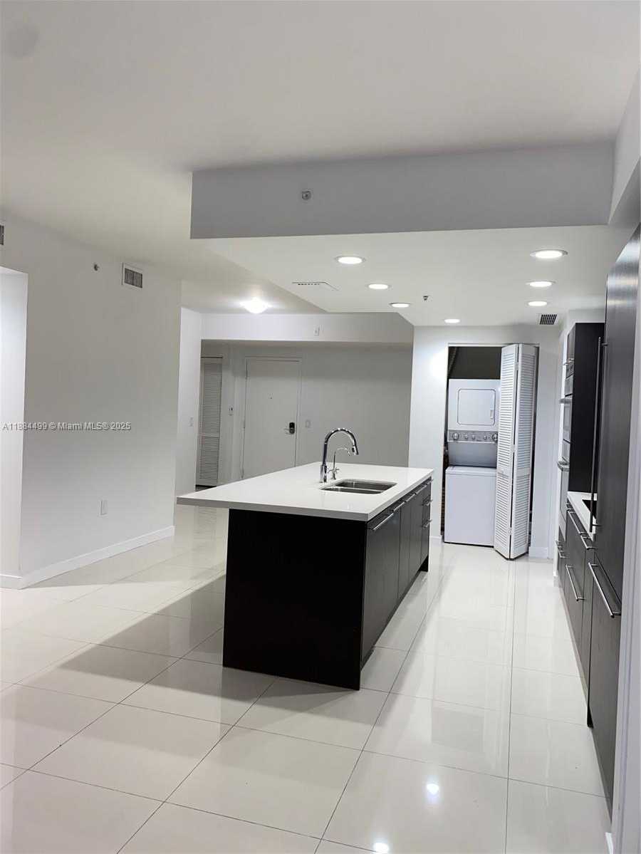 Small Image of 7751 NORTH WEST 107TH AVE #215, Doral Number 4