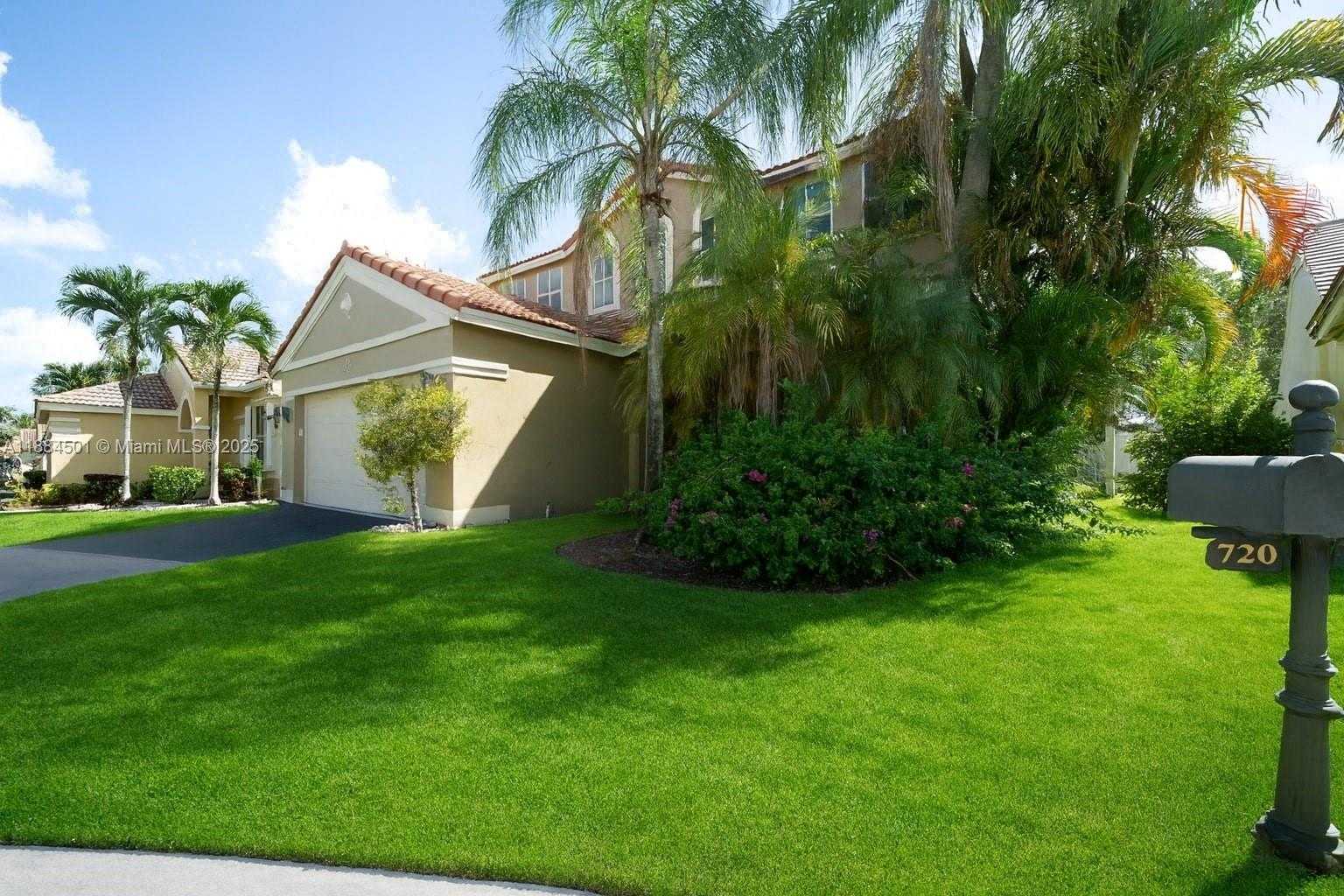 Small Image of 720 FALLING WATER RD #720, Weston Number 44