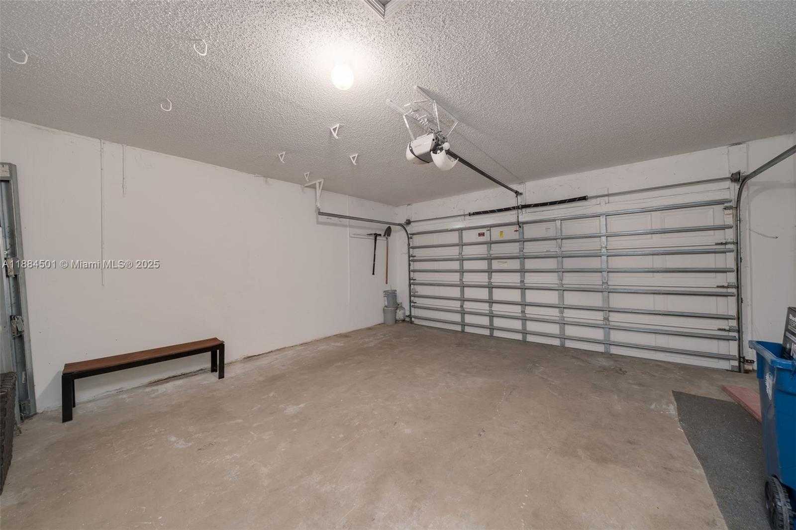 Small Image of 720 FALLING WATER RD #720, Weston Number 47