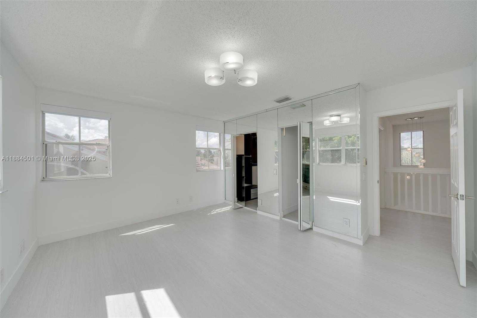 Small Image of 720 FALLING WATER RD #720, Weston Number 8