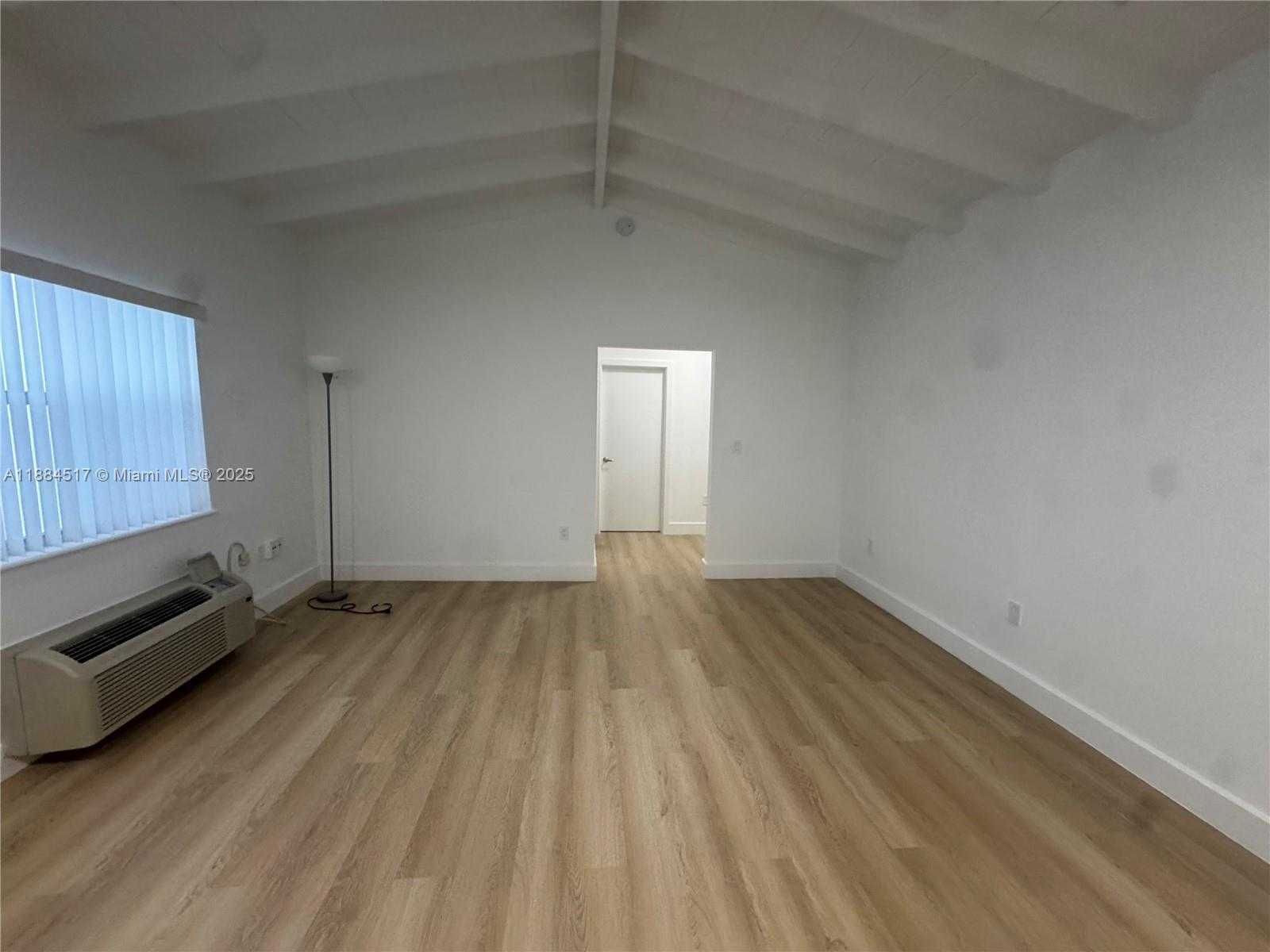 Small Image of 7734 ABBOTT AVE #204, Miami Beach Number 7