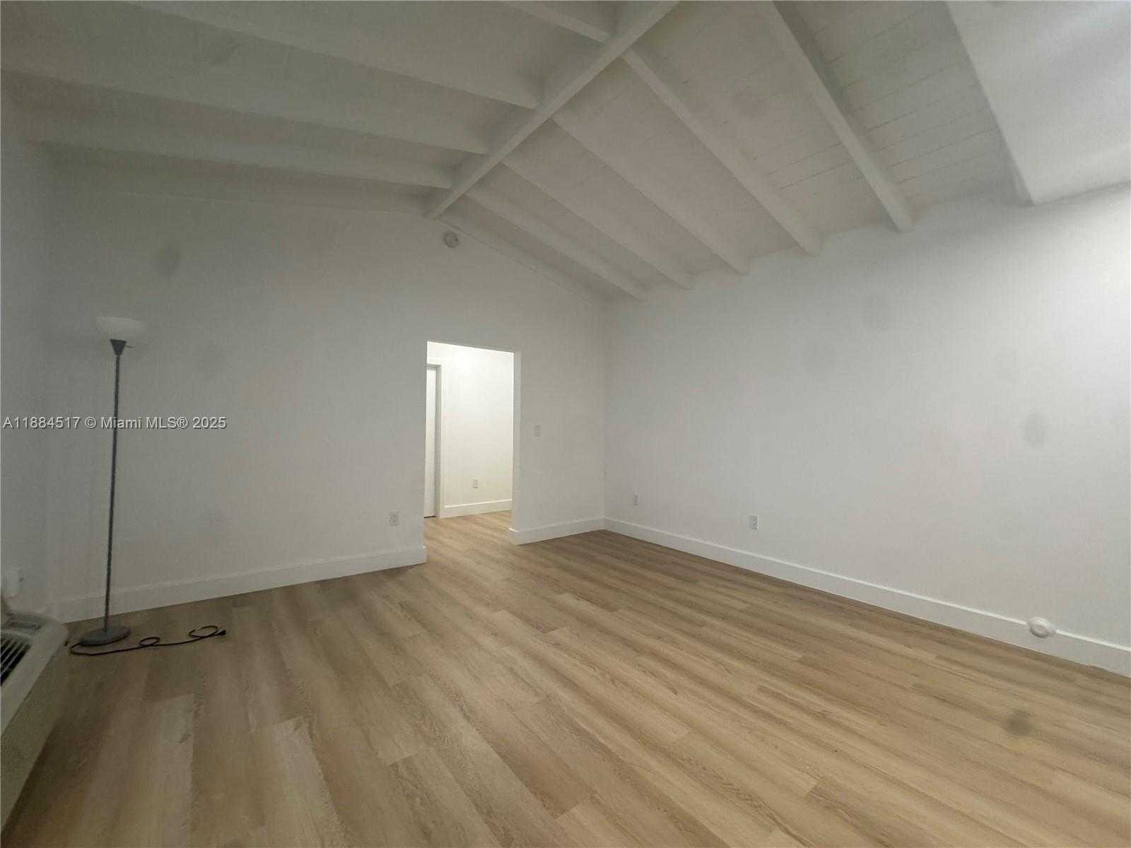 Small Image of 7734 ABBOTT AVE #204, Miami Beach Number 8