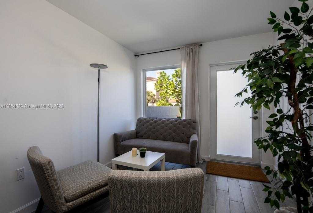 Small Image of 2800 SOUTH WEST 4TH ST #A, Miami Number 2