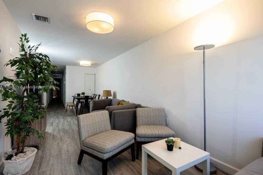 Small Image of 2800 SOUTH WEST 4TH ST #A, Miami Number 3