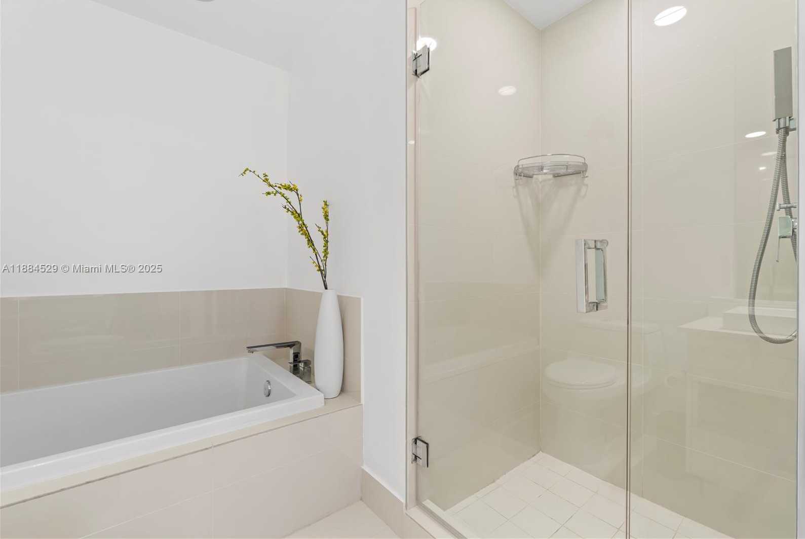 Small Image of 45 SOUTH WEST 9TH ST #1708, Miami Number 12