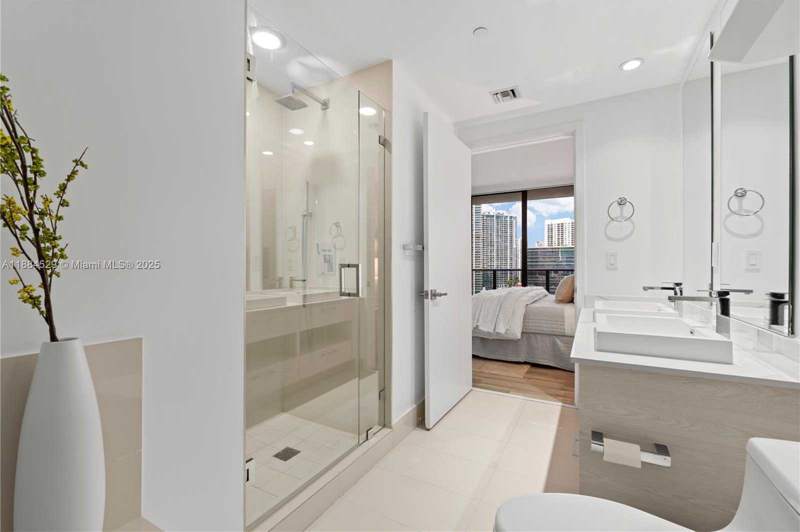 Small Image of 45 SOUTH WEST 9TH ST #1708, Miami Number 13