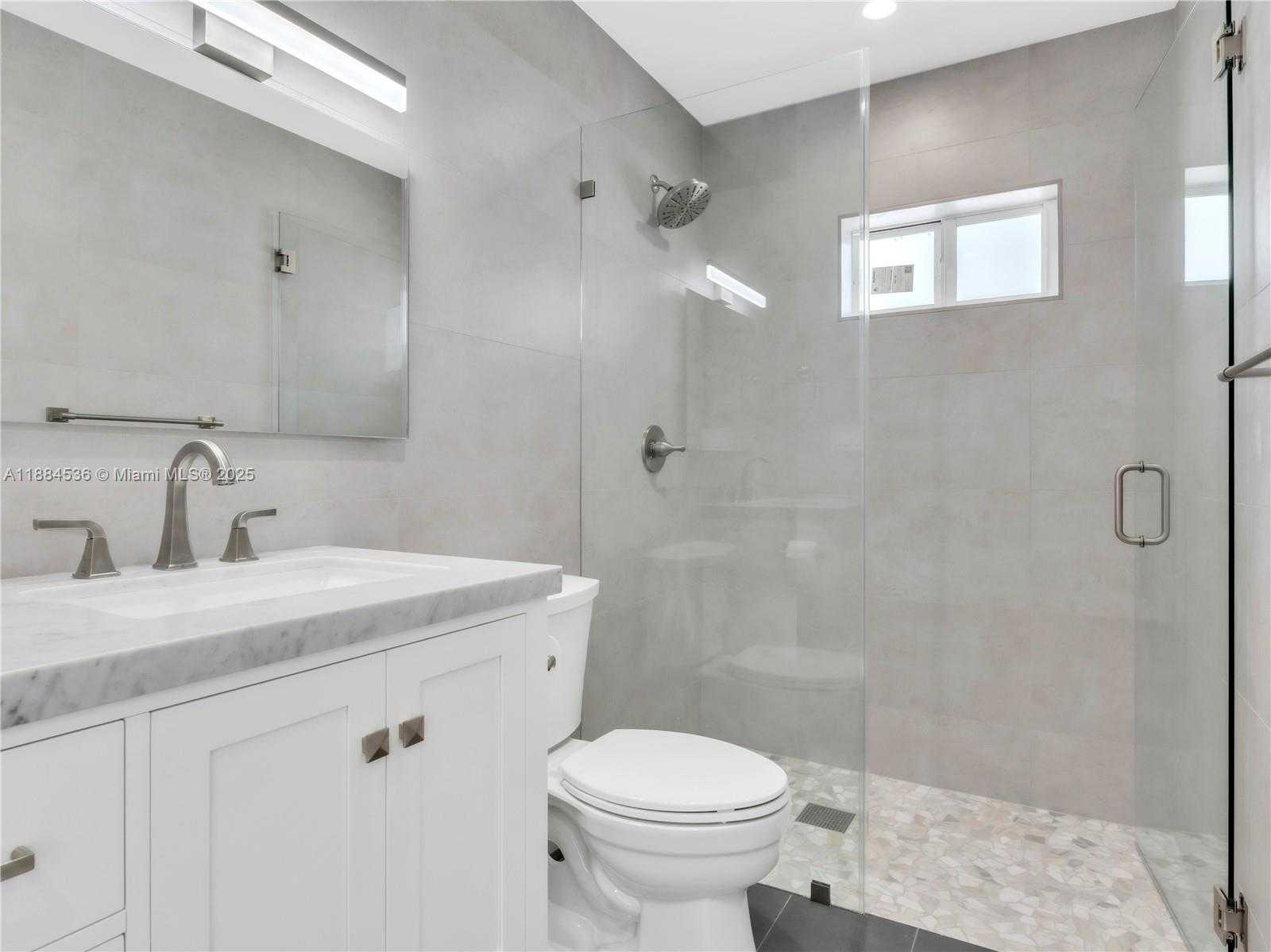 Small Image of 10640 SOUTH WEST 96TH ST #E, Miami Number 5