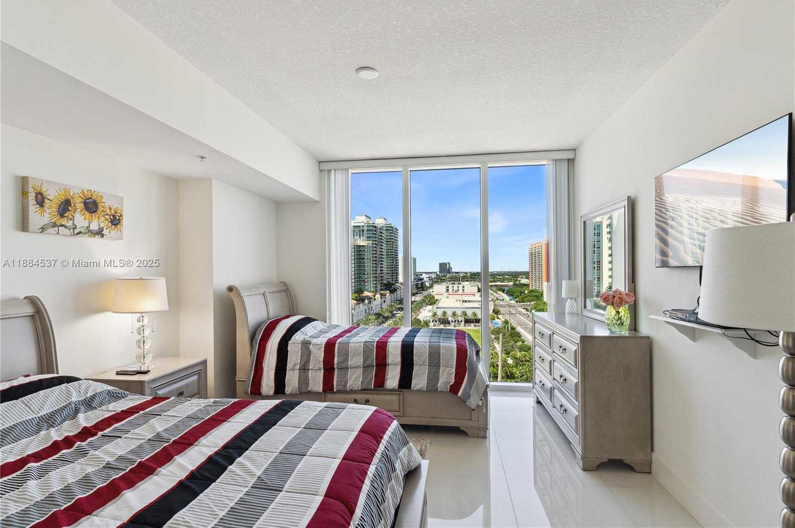 Small Image of 16699 COLLINS AVE #1407, Sunny Isles Beach Number 15