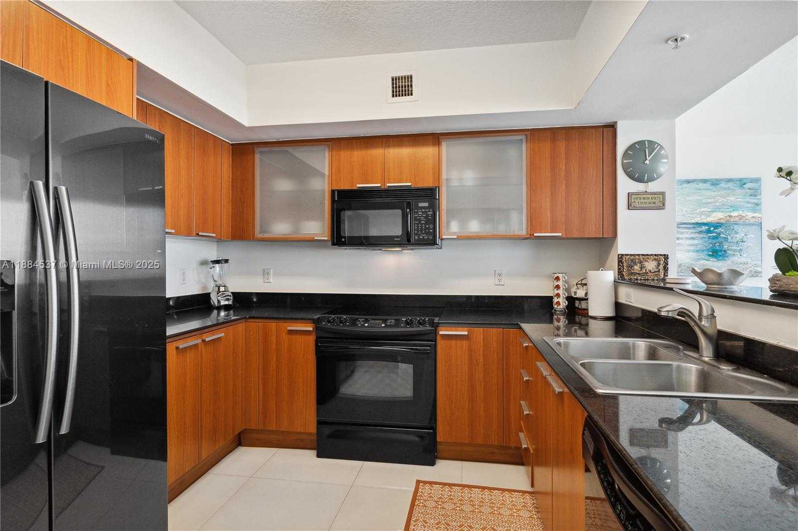 Small Image of 16699 COLLINS AVE #1407, Sunny Isles Beach Number 8