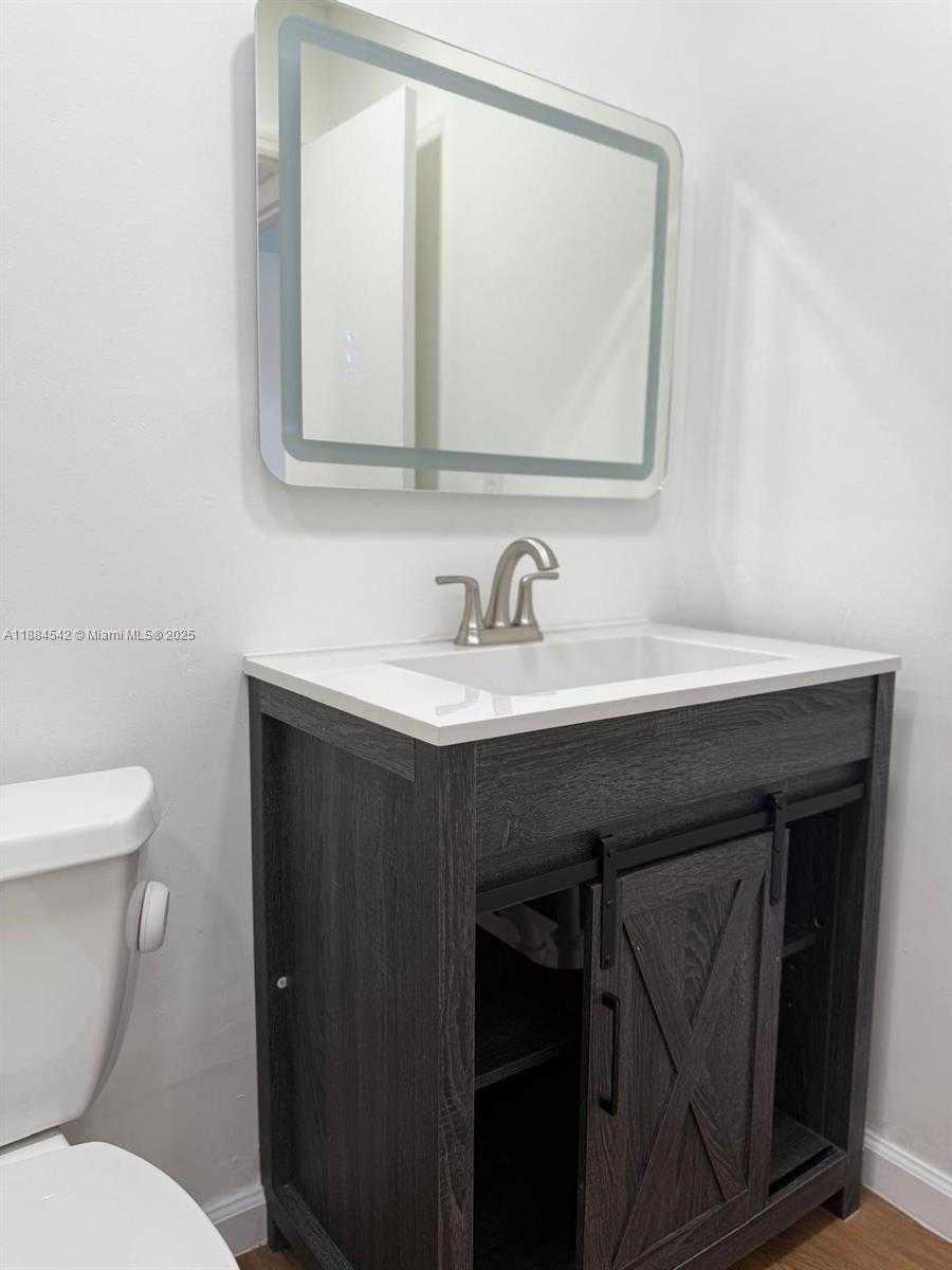 Small Image of 10794 NORTH KENDALL DR #B18, Miami Number 18