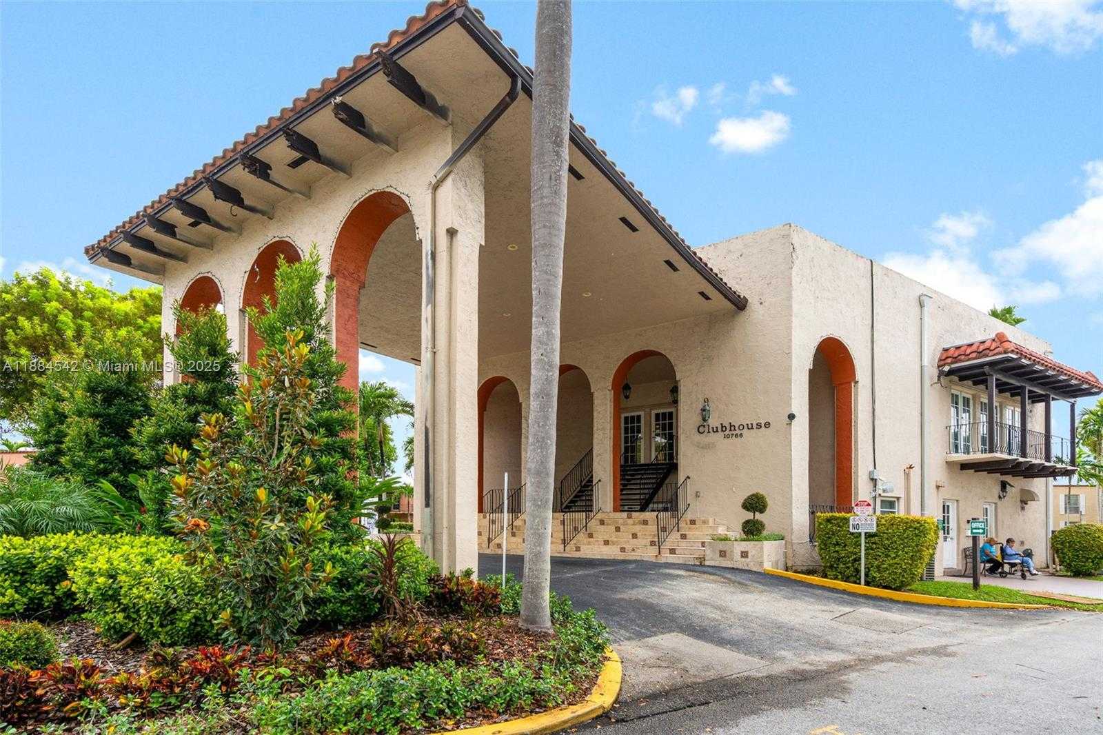 Small Image of 10794 NORTH KENDALL DR #B18, Miami Number 22