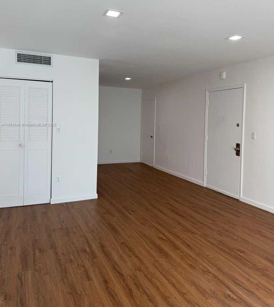Small Image of 10794 NORTH KENDALL DR #B18, Miami Number 6
