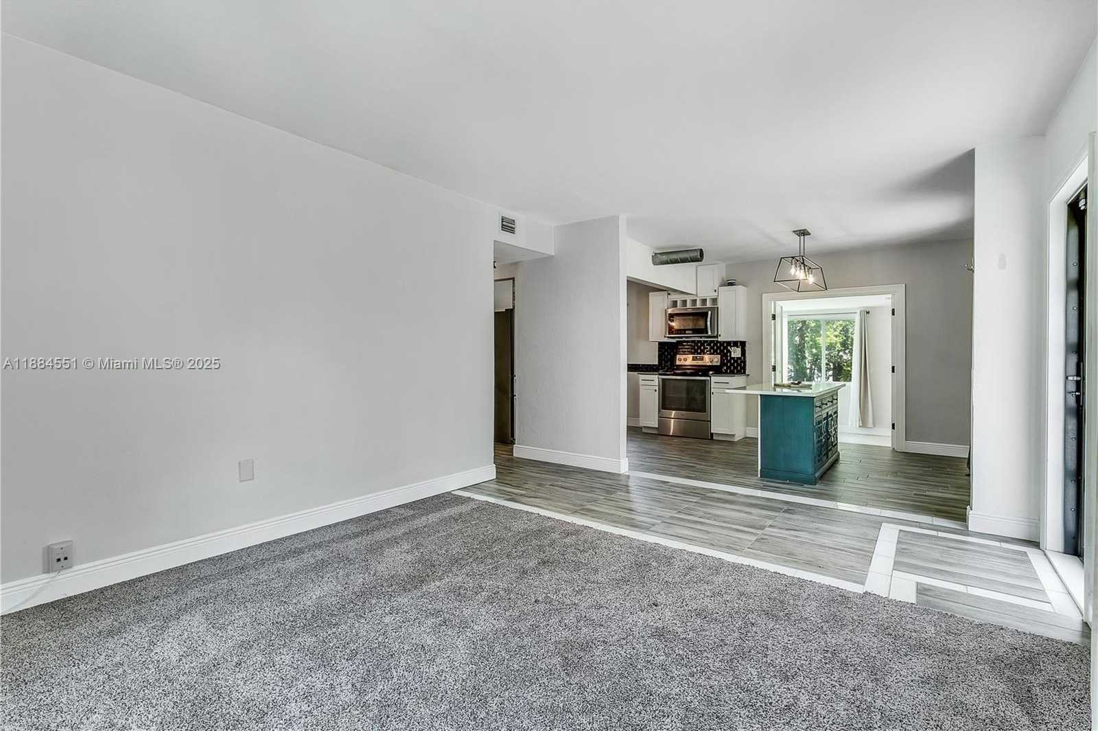 Small Image of 5900 SOUTH WEST 44TH TER, Miami Number 3