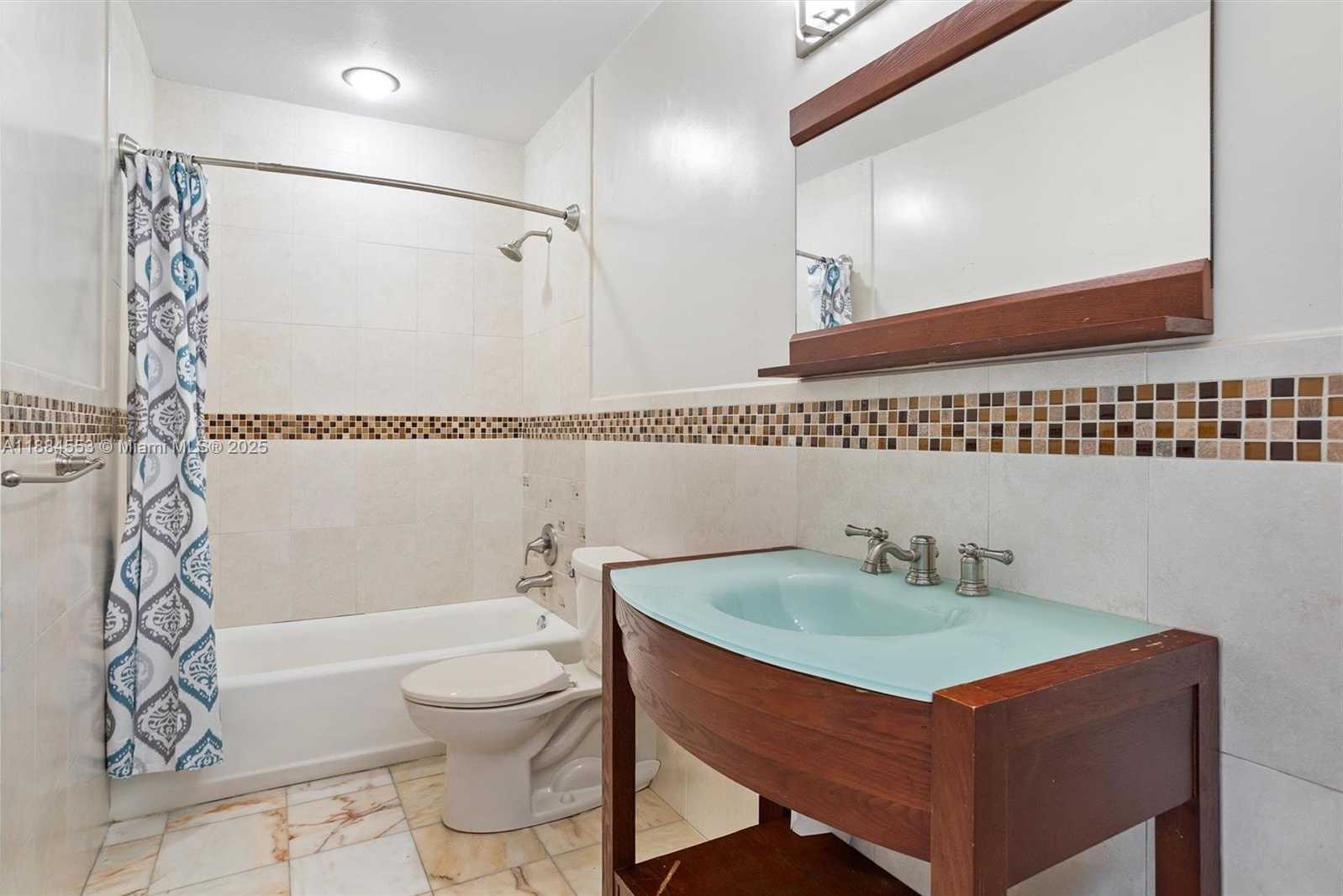 Small Image of 9031 NORTH NEW RIVER CANAL RD, Plantation Number 20