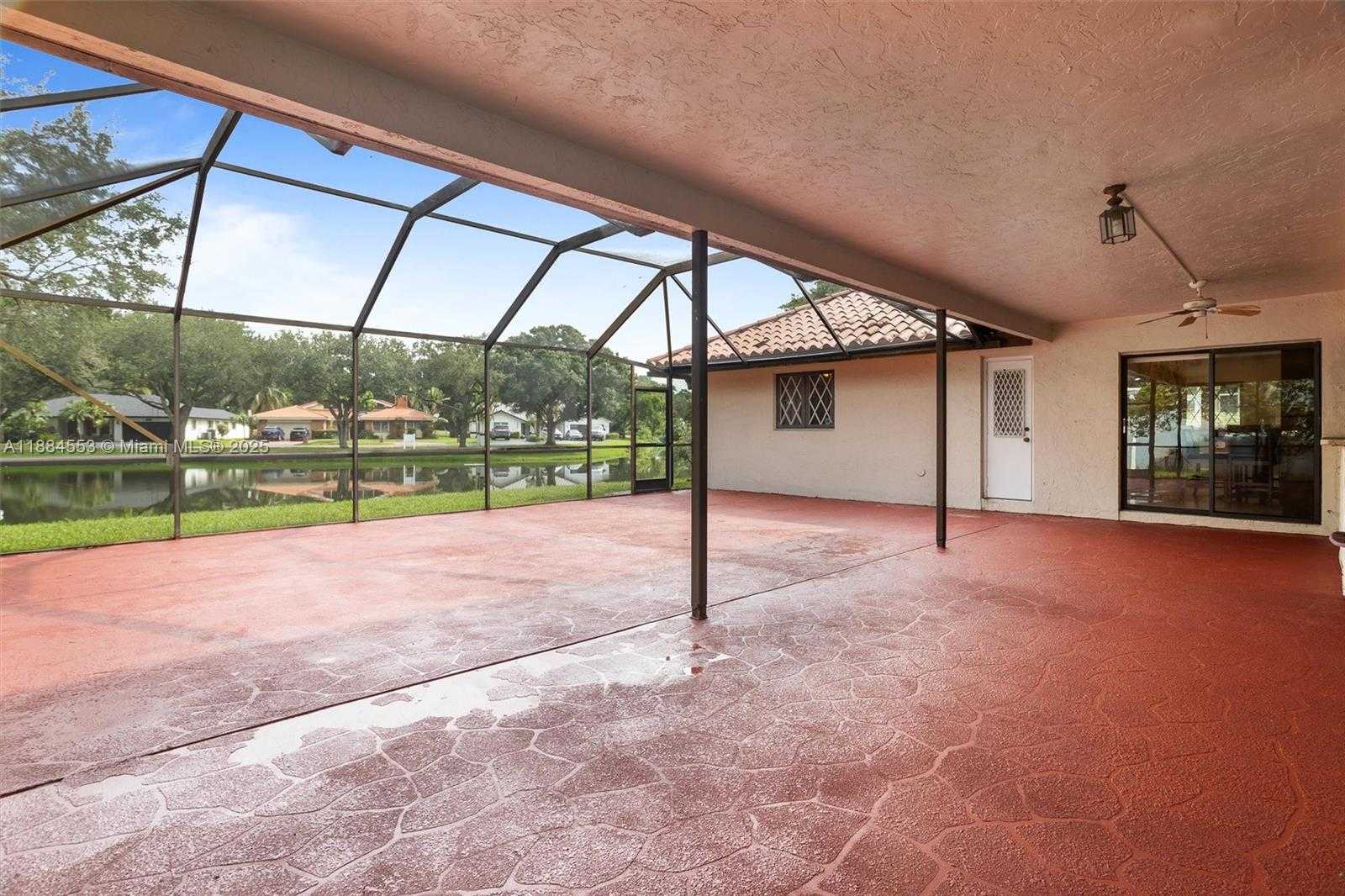 Small Image of 9031 NORTH NEW RIVER CANAL RD, Plantation Number 22