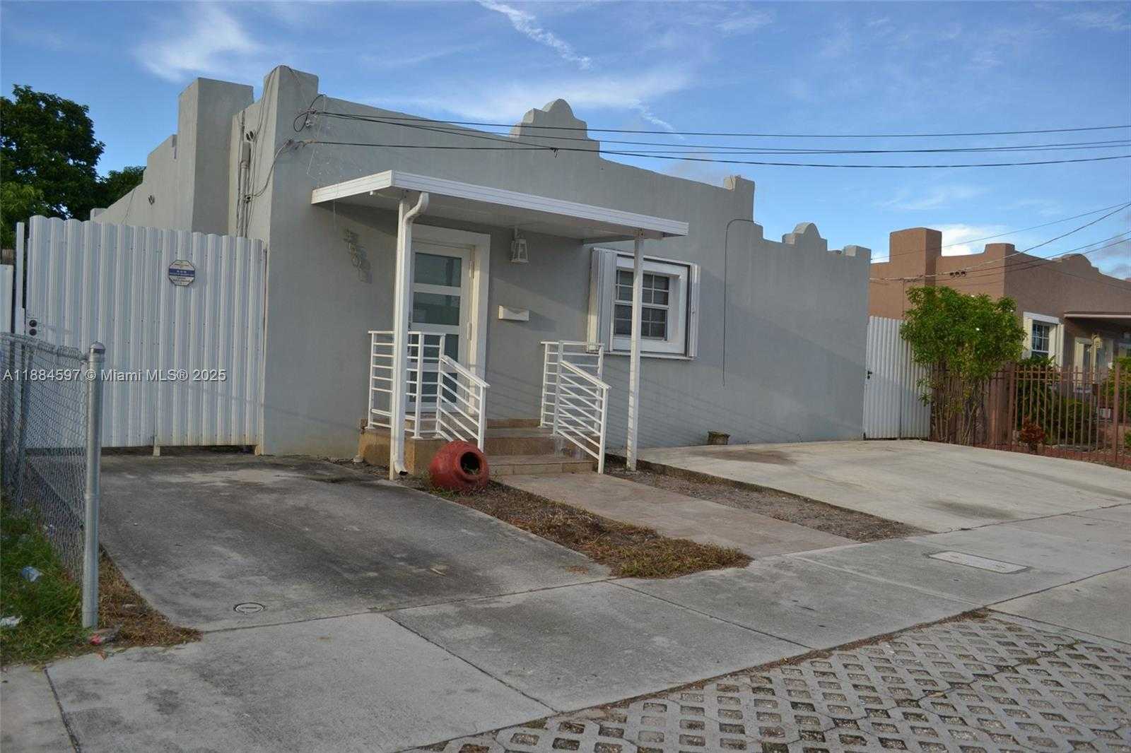 Small Image of 3501 NORTH WEST 14TH TER, Miami Number 3