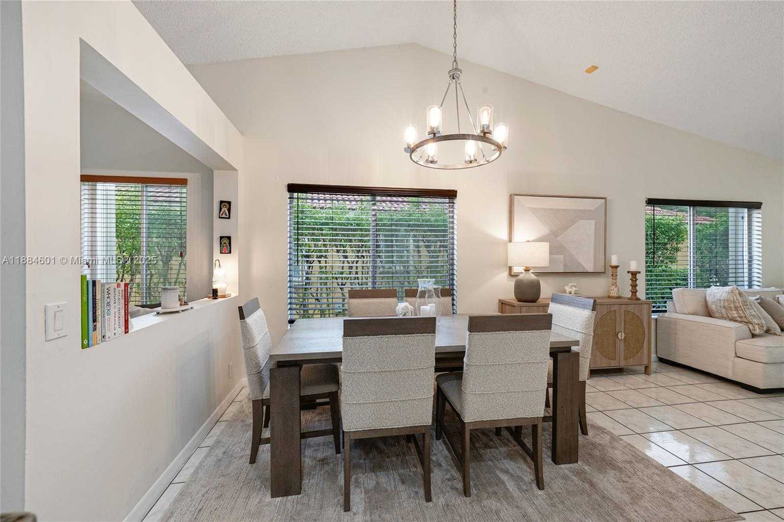 Small Image of 4216 MAHOGANY RIDGE DR, Weston Number 9