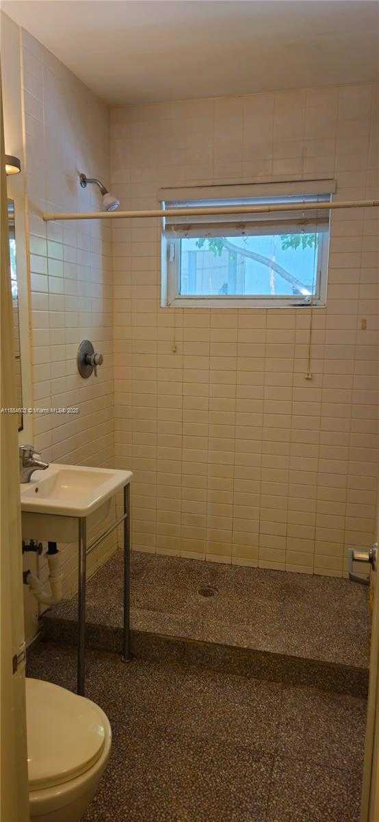 Small Image of 745 13TH ST #16, Miami Beach Number 26
