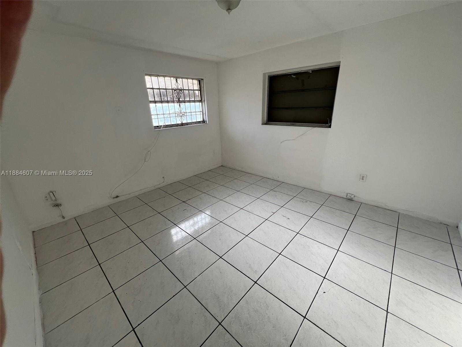 Small Image of 887 WEST 29TH ST #1, Hialeah Number 5