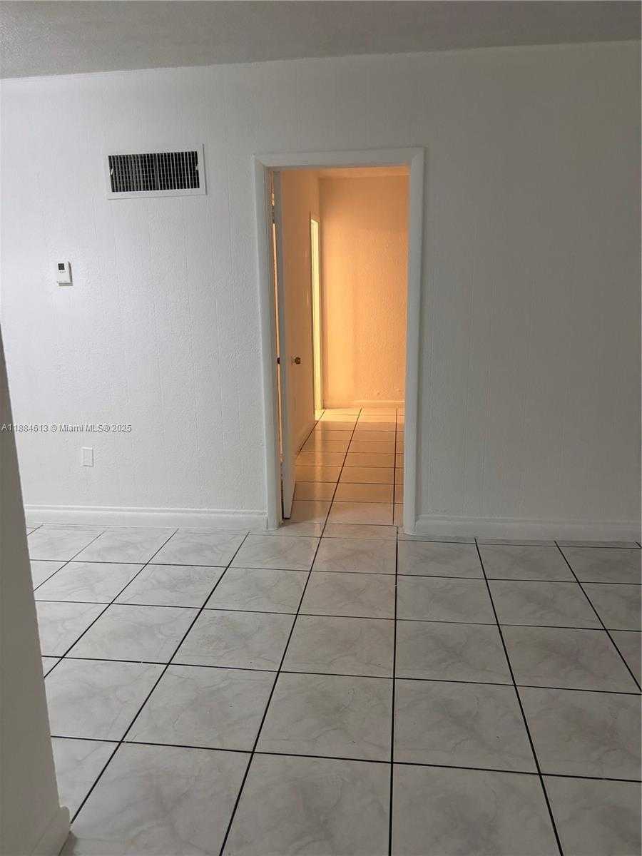 Small Image of 1255 WEST 49TH PL #F103, Hialeah Number 7