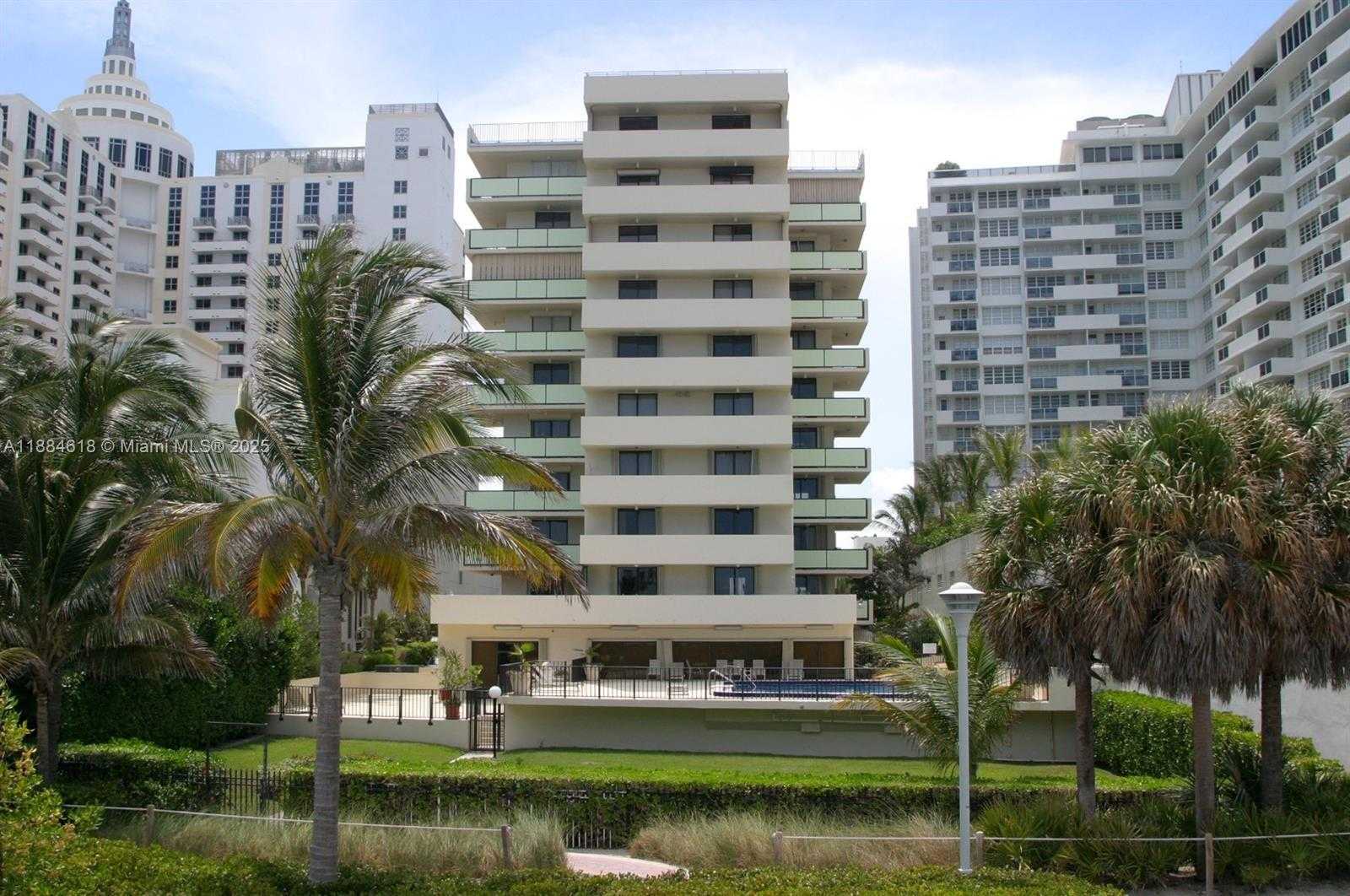 Small Image of 1623 COLLINS AVE #PH1012, Miami Beach Number 24