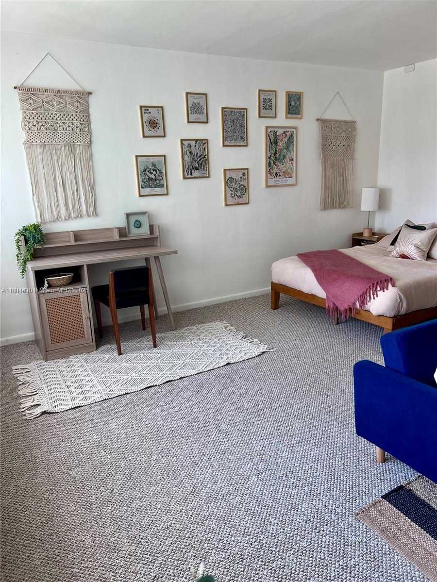 Small Image of 1000 WEST AVE #432, Miami Beach Number 13