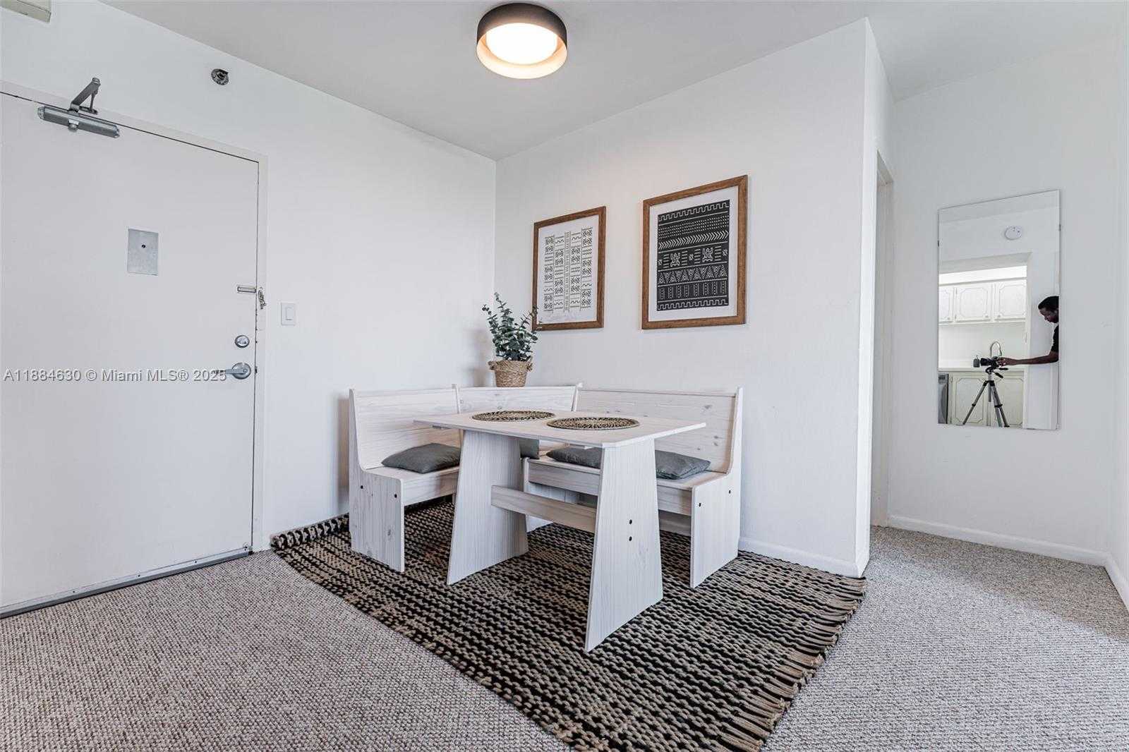 Small Image of 1000 WEST AVE #432, Miami Beach Number 17