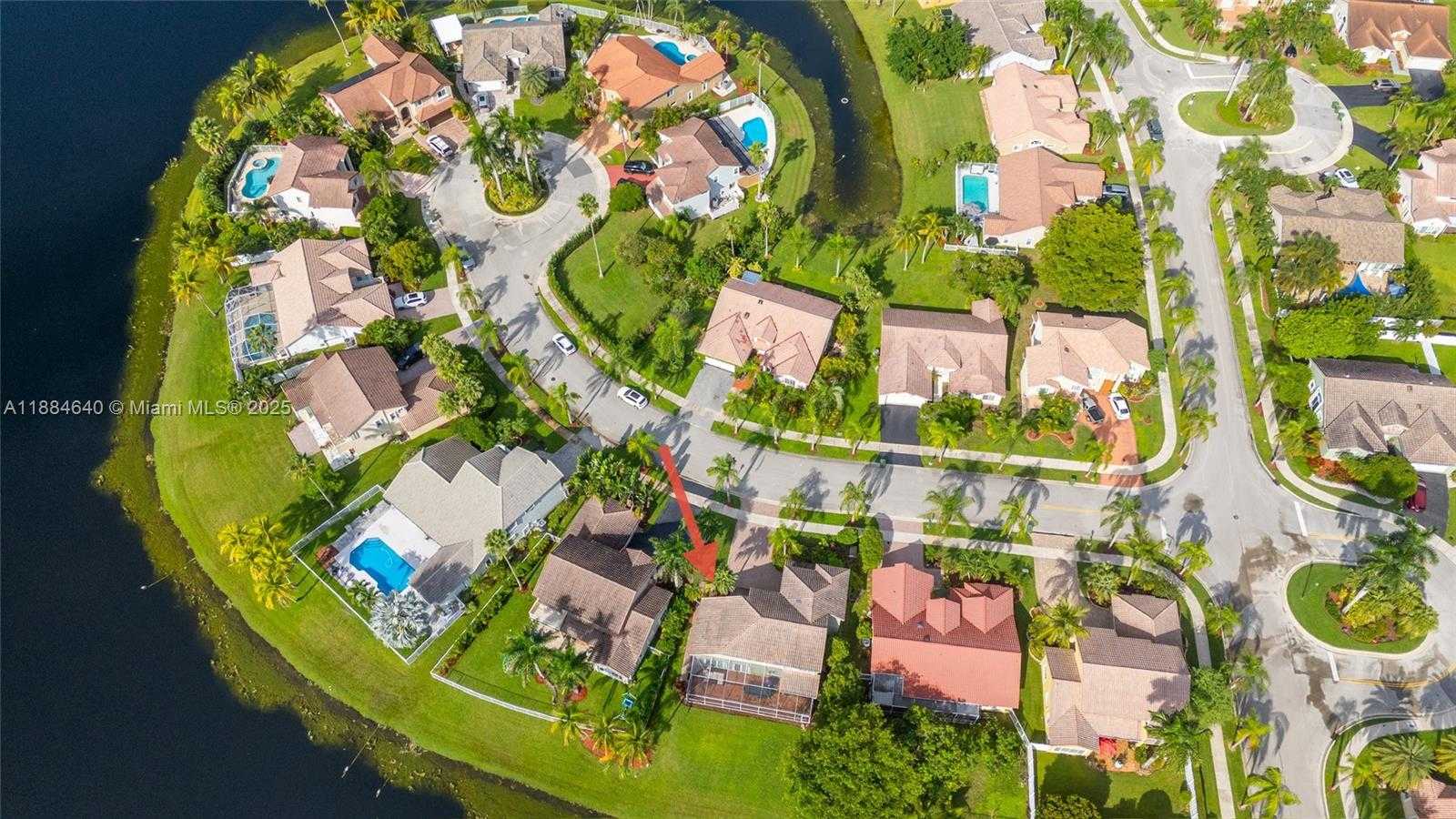 Small Image of 1060 CAPISTRANO, Weston Number 33