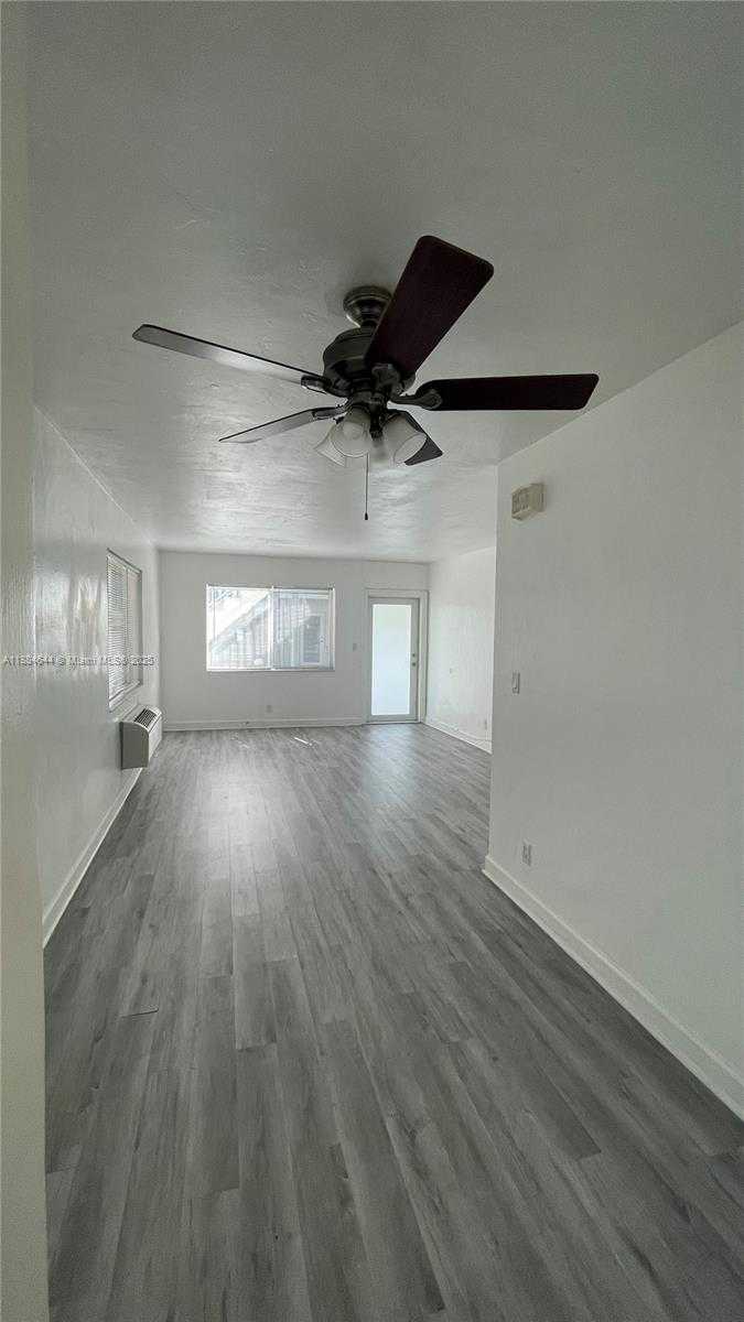 Small Image of 320 86TH ST #3, Miami Beach Number 7