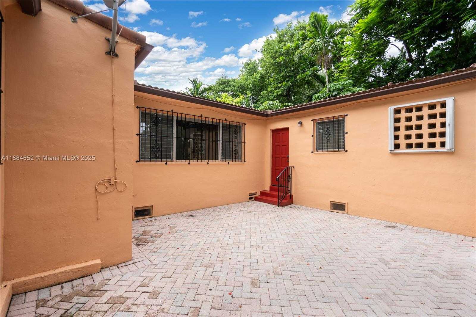 Small Image of 1225 WALLACE ST, Coral Gables Number 15