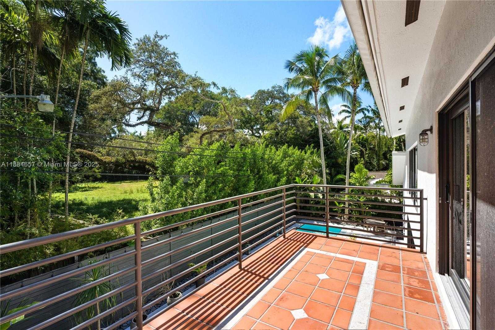 Small Image of 3782 EL PRADO BLVD #1, Miami Number 16